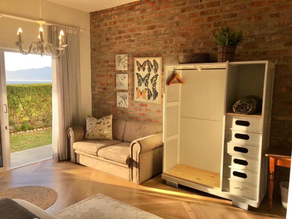 Self Catering Apartment - De Kelders Εξωτερικό φωτογραφία